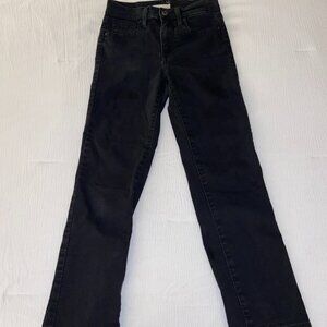 Levis 724 Jean Women's High Rise Straight Cropped- Size 25 Black Wash Denim